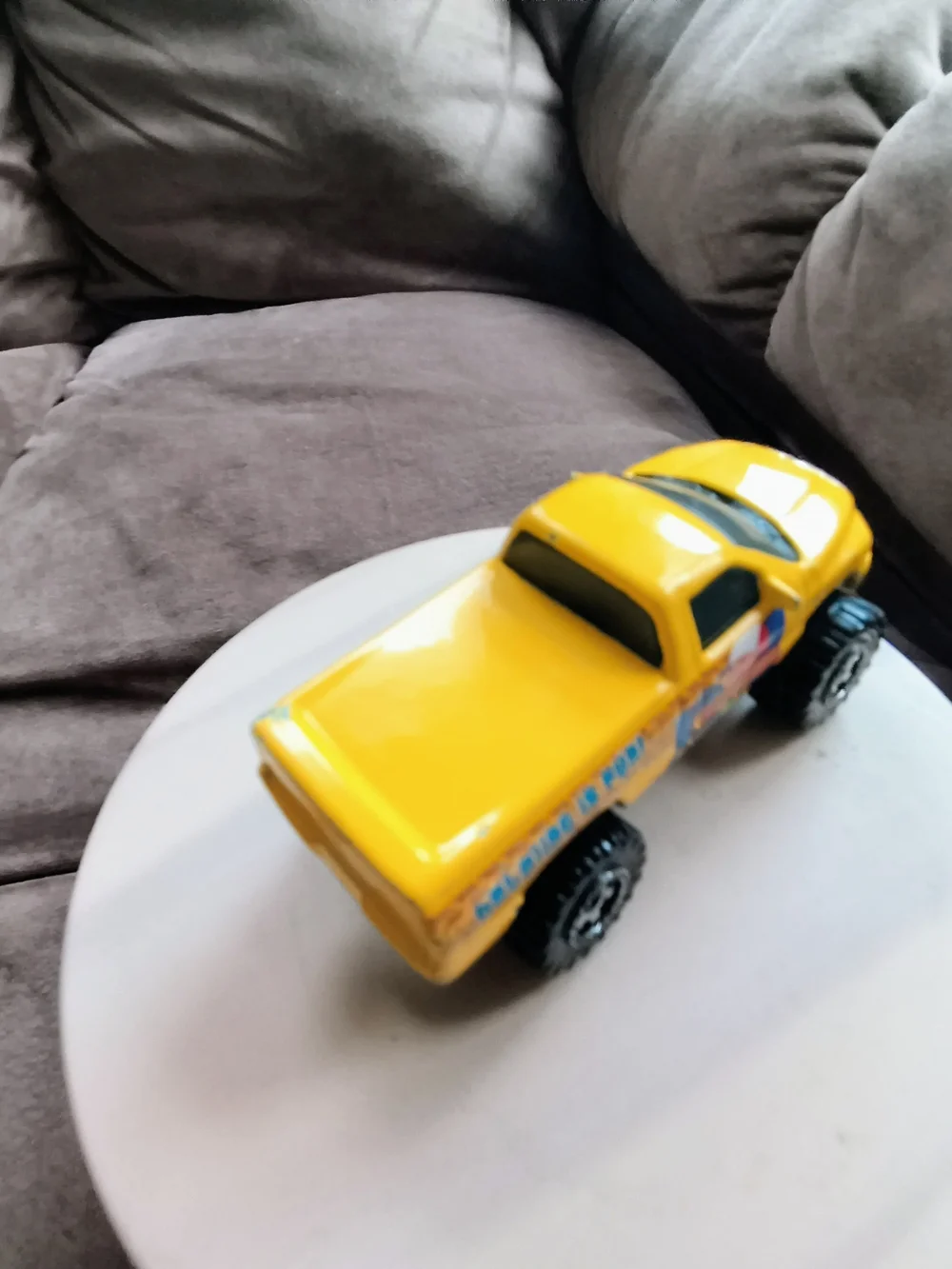 Diecast Toy Truck Mattel 1/64 Scale Cartoon Character On Truck